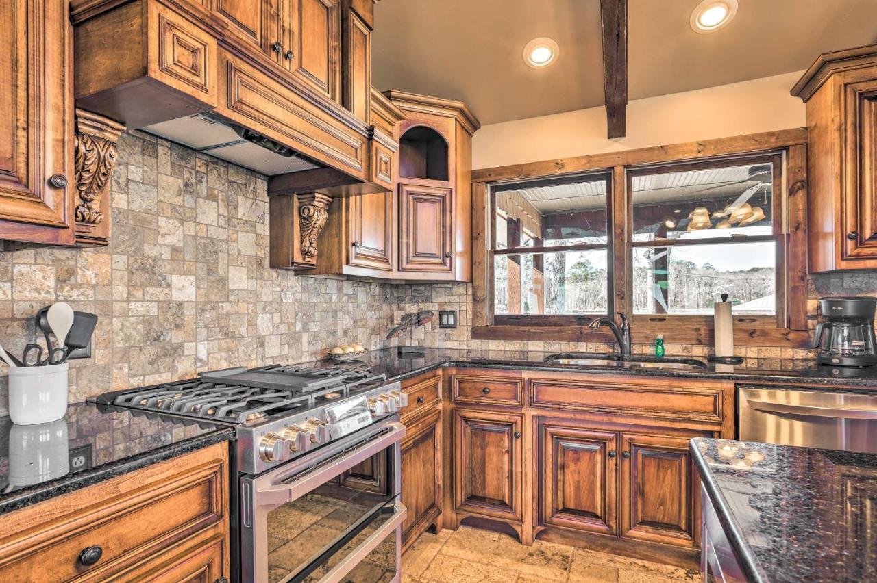 Lay Lake Access And Views Expansive Shelby Home! المظهر الخارجي الصورة